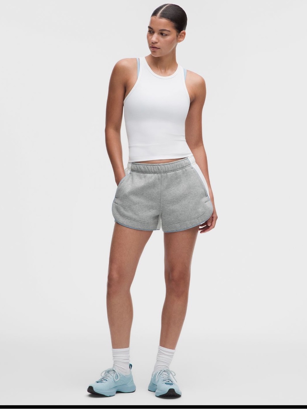 #932 NWT lululemon Scuba Dolphin Shorts 3 Colourblock Grey White L